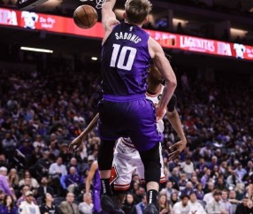 开云体育官方网站-爵士逆转吉林队，德罗赞惊艳四座