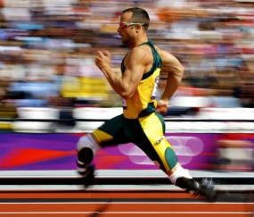 开云体育在线-决胜时刻的冷血一击，乔治封神，雄鹿踩着奇才的尸体迈向荣耀