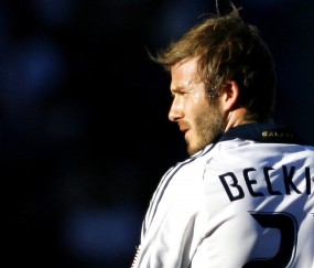 开云体育官方网站-英超争冠之夜，阿拉巴彻底打爆防线，改写历史的90分钟