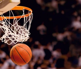 开云体育登录-跨界主宰，猛龙终局与克莱的英超时刻