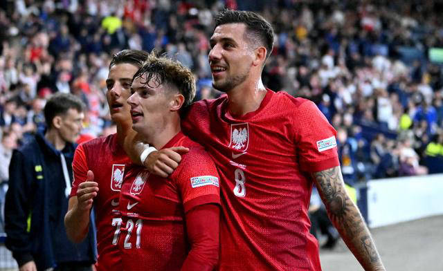 佛罗伦萨零封强敌,绝地反击赢得胜利 佛罗伦萨零封强敌,绝地反击赢得胜利